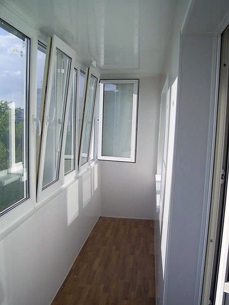 Тёплое и холодное распашное остекление балконов алюминиевым профилем Котельники